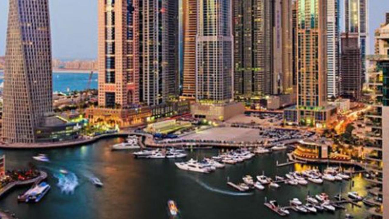 Lunar Hostel Plus Dubai Ngoại thất bức ảnh
